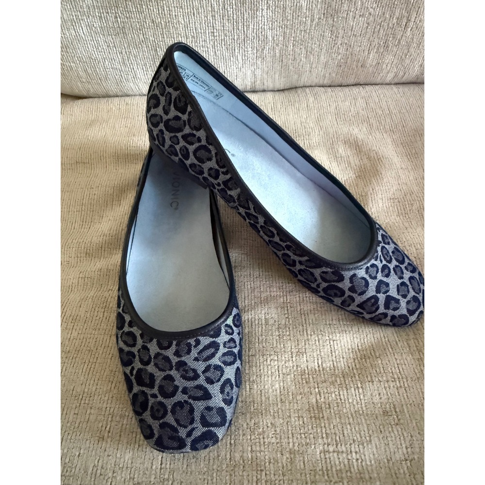 Vionic Orinda 2 Ballet Flats 8 grey black leopard-patterned support comfort walk